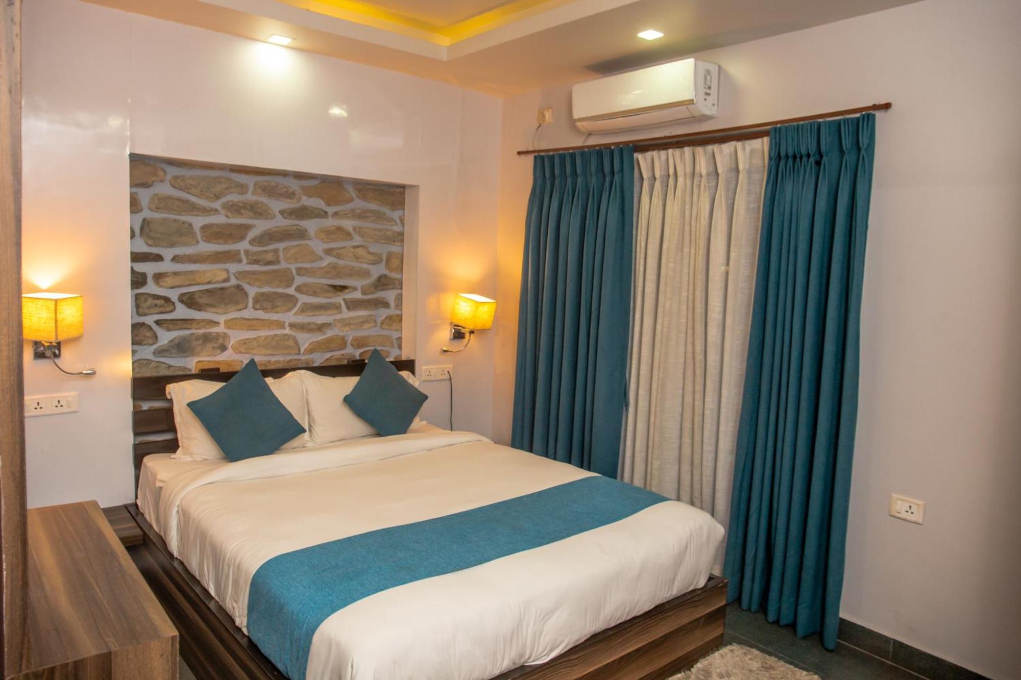 Chautari Boutique Hotel Pókhara Exteriér fotografie